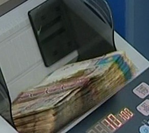 В Алматы мошенники сняли с депозита более миллиона долларов