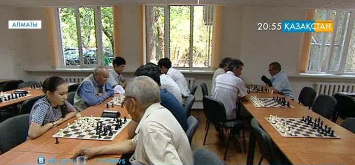Журналистер арасында шахматтан турнир өтті
