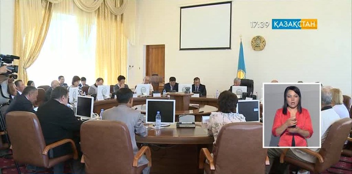 Шығыс Қазақстан облысының әкімі қоғамдық көмекшілерімен кездесті