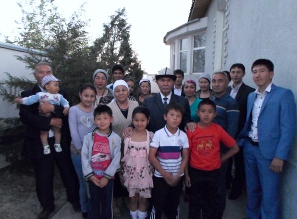 «Мерейлі отбасы» ұлттық байқауының жеңімпазы Бимаханбетовтер отбасы