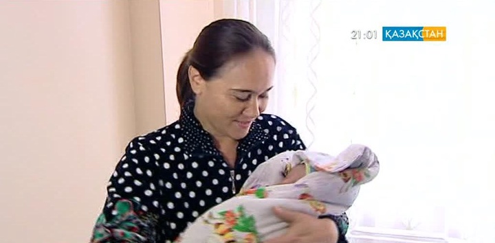 Алматыда Тұңғыш Президент күні 40 сәби дүние есігін ашты