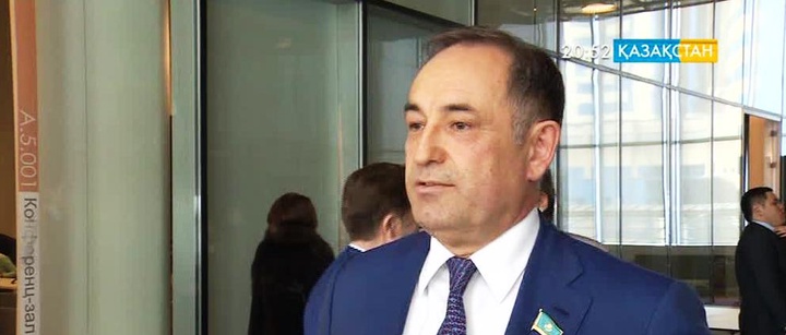 Депутаттар Моңғолиядан келген қандастарымыздың мәселесін шешуге уәде берді