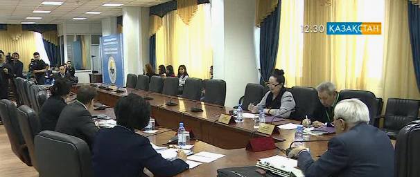 Лингвистическая комиссия продолжает тестировать кандидатов в Президенты РК