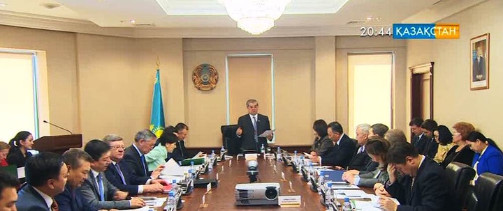 Астанада балалар құқықтарының өзекті мәселелері талқыланды