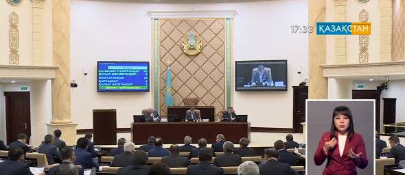 Алимент төлемейтін азаматтарды 1 жыл көлiк жүргізу құқығынан айыру керек – Серiк Ақылбай