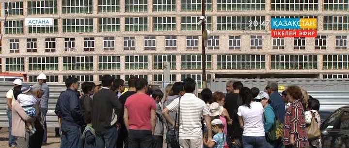 Елорданың 600-ге жуық үлескері 2011 жылдан бері үйлерінің кілтін ала алмай жүр