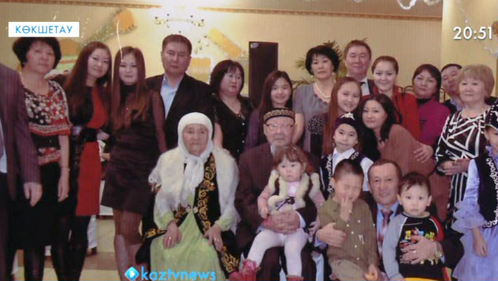 Көкшетаулық Кәкпеновтер отбасы - ұстаздар жанұясы