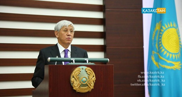 Алматы облысының әкімі Амандық Баталов былтыр 18 миллион 778 мың теңге табыс тапқан