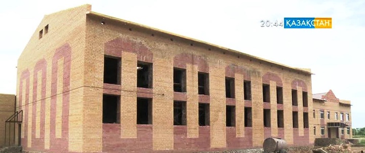 Шығыс Қазақстан облысындағы Жаңа Тілек ауылында мердігер компания мектеп құрлысын 5 жылға созып жіберген
