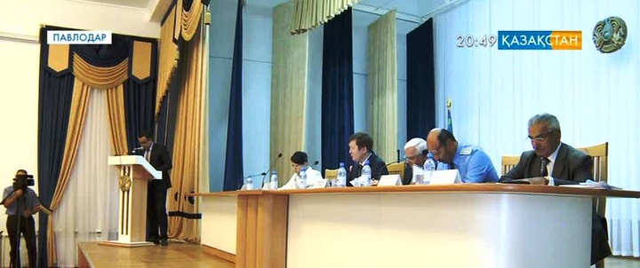 Павлодар облыстық Ішкі істер департаментінің бес бірдей лауазымды тұлғасына қатаң сөгіс берілді