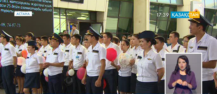 В Астане железнодорожники отметили профессиональный праздник
