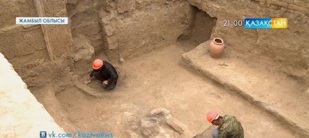 Жамбыл облысынан ортағасырлық салтанат сарайы табылды