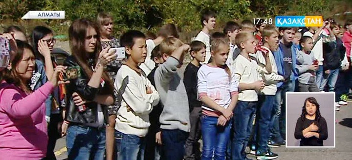 Алматыда «Балаларға қуаныш сыйла!» атты қайырымдылық шарасы ұйымдастырылды