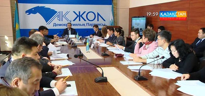 Бүгін «Жеке кәсіпкерлер және тұлғалардың банкроттығы туралы» құжат талқыға салынды