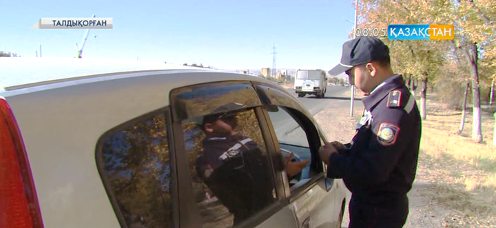 Талдықорғандық көлік жүргізуші бір жыл ішінде 500-ге жуық жол ережесін бұзған