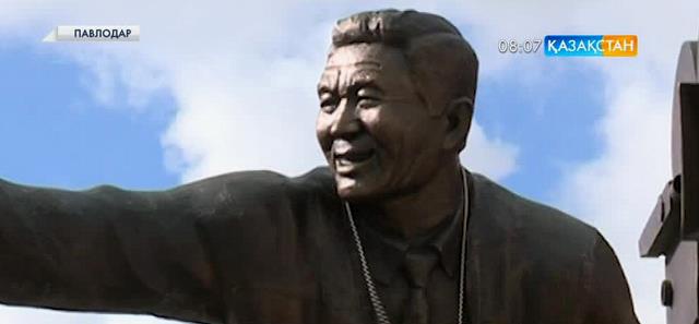 Шәкен Аймановқа Баянауылда ескерткіш ашылды