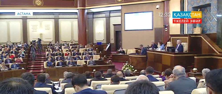 Парламентте Қазақстанның мұнай-газ секторының даму мәселелері мен перспективалары талқыланды