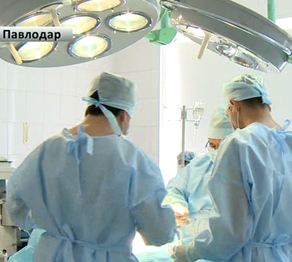 Астаналық хирург павлодарлық дәрігерлерге ота жасау әдісін үйретті