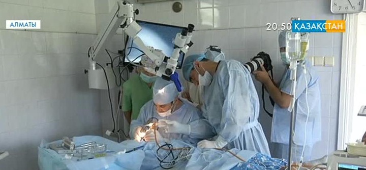 Елімізде алғаш рет құлаққа имплантация жасалды