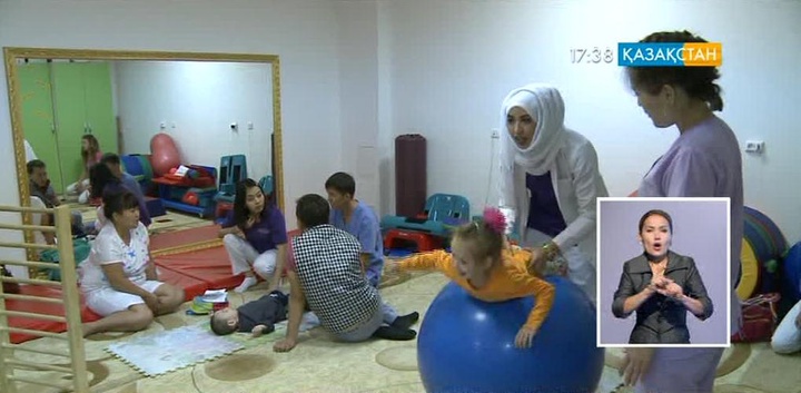 Дубайлық дәрігерлер шеберлік сағатын өткізді