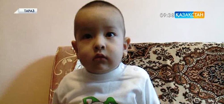 Тараздық екі жастағы науқас нәрестеге жомарт жандар көмек қолын созды