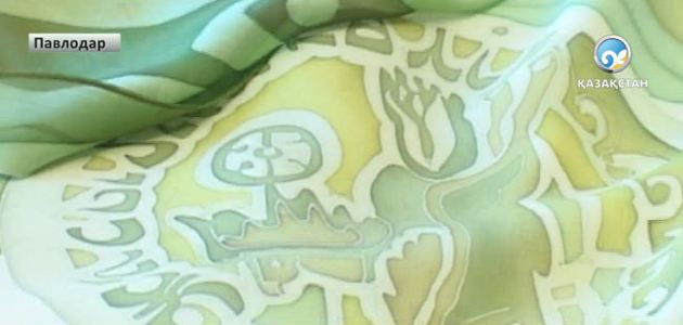 Наурыз айшықтары көйлектерде бейнеленді