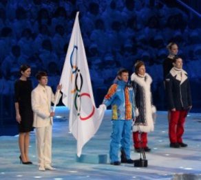 Спортшылар, жаттықтырушылар және төрешілер ант қабылдады