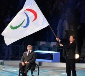 Флаг Паралимпиады передан Пхенчхану