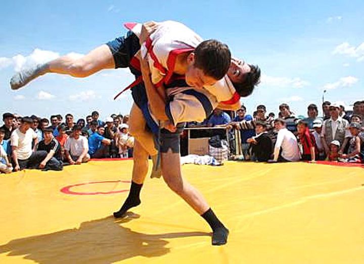 Алматыда дәстүрлі спартакиада өтті