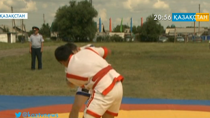 Қазақ күресінен республикалық турнир өтті