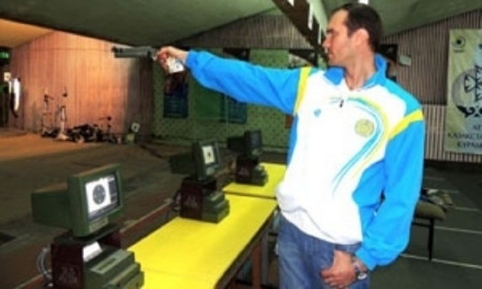 Владимир Исаченко занял 12-е место на Азиаде в стрельбе из пистолета на 50 метров