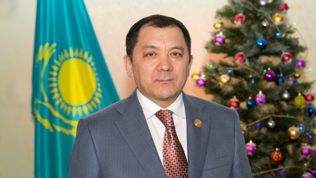 Аким ЗКО поздравил чемпионов Азиады