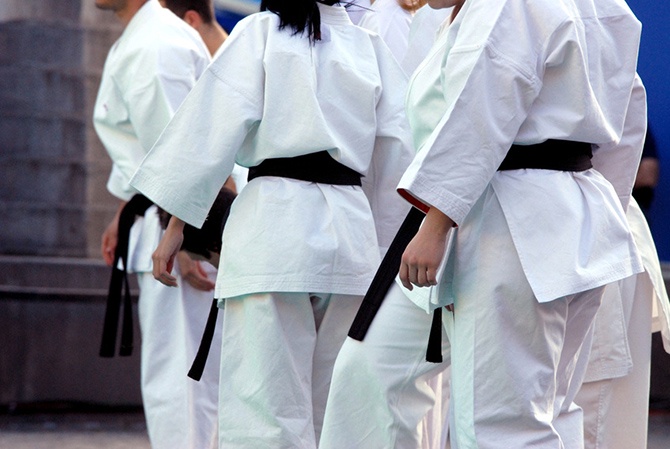 Последнюю медаль Казахстана на Азиаде в Инчхоне завоевала каратистка Хуповец