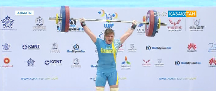 Карина Горичева жұлқа көтеруде күміс жүлдеге ие болды