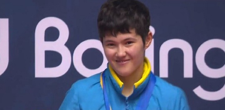 Қазақ қызы тұңғыш рет бокстан Әлем чемпионы атанды