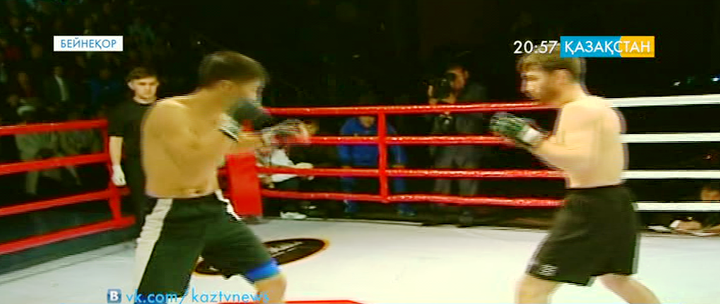 ММА. Бейбіт Назаров жапониялық спортшыны жеңді