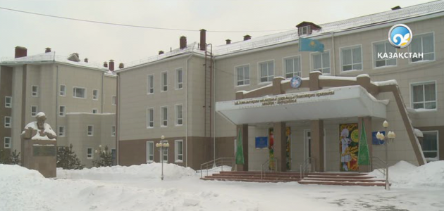 Түлектердің үш тілді білуі қалыпты жағдайға айналуы керек