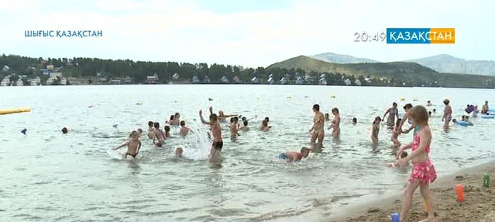 Шығыс Қазақстан облысында бір топ бала мемлекеттік тілді лагерьде меңгеруде