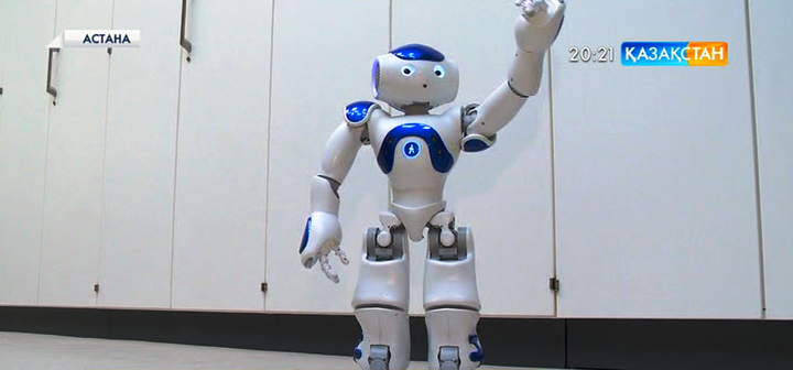 Назарбаев университетінің  студенттері  роботқа қазақ тілінде өлең оқытып, би   билететін  бағдарлама жасап шығарды