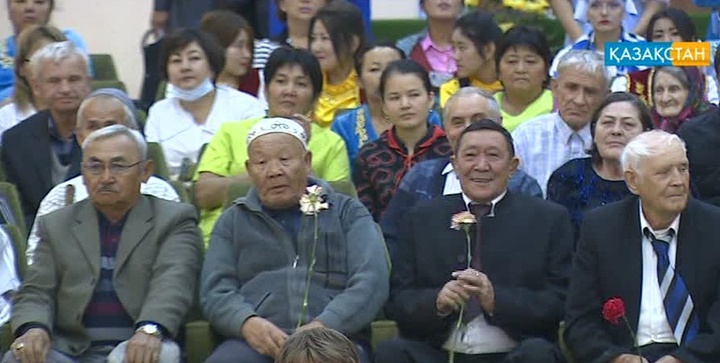 Қариялар қалай күн кешіп жүр?