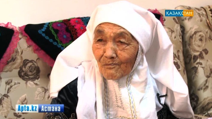 Сәлиха әже қисса-дастандарды жатқа біледі