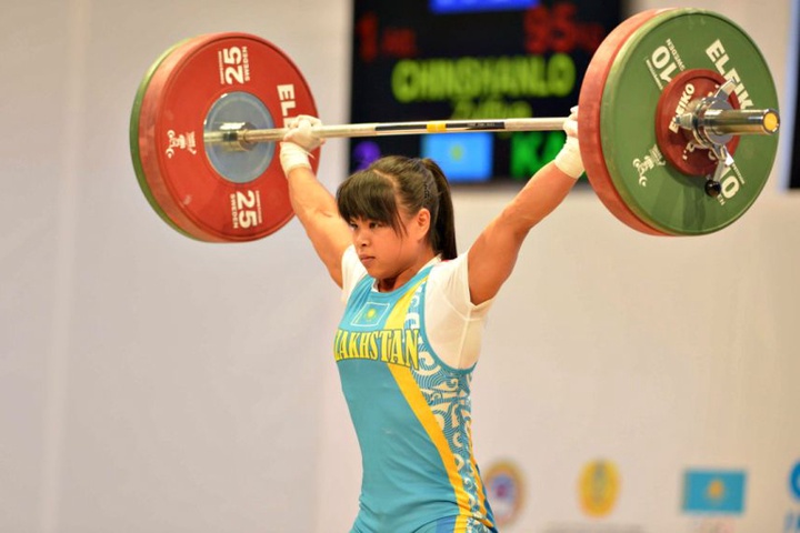 Зульфия Чиншанло Талдықорғанда өтіп жатқан ел чемпионатында жеңіске жетті