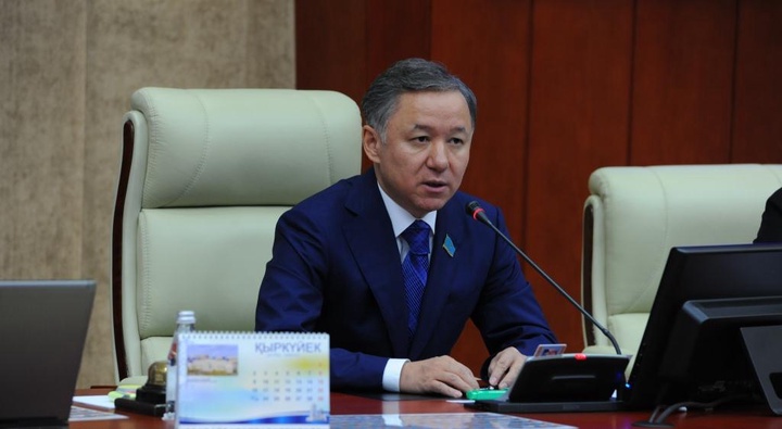  Мәжіліс төрағасы Нұрлан Нығматулин әріптестерін «Шын жүректен» қайырымдылық телемарафонына белсенді қатысуға шақырды