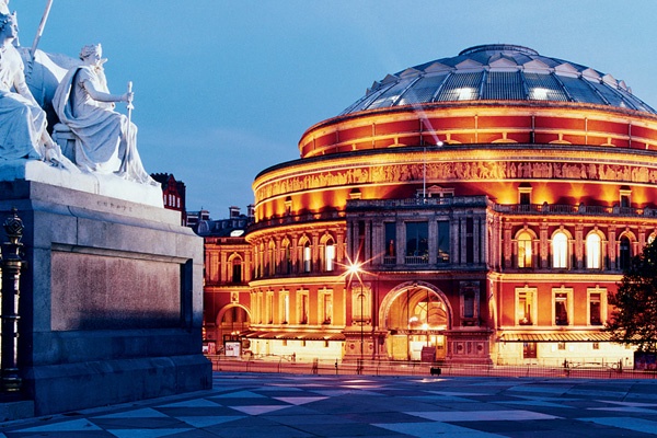 «Classic» радиосының жаңалықтарынан: Лондонда алғаш рет үнді операсы қойылады 