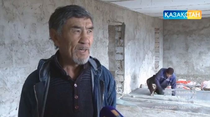 «KazNews»-тің 20:30-дағы жаңалықтарында: Қарағанды облысының тұрғыны өз қаржысына балалар үйін салуда