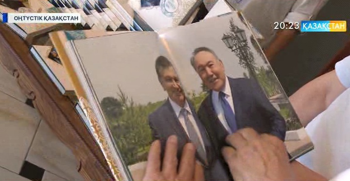 ОҚО-да Елбасы туралы 2 кітап оқырманға жол тартты