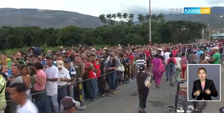 Венесуэладағы саяси дағдарыс тұрғындарды шетелге қашуға мәжбүрлеп отыр